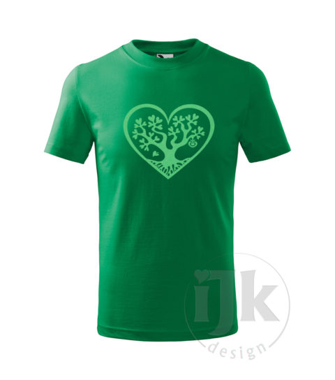 Detské tmavozelené tričko s potlačou, s bledozelenou glitrovou fóliou, s autorským motívom, motív je strom s listami v tvare srdca , ktorý je vsadený do veľkého srdca a s krátkym rukávom.