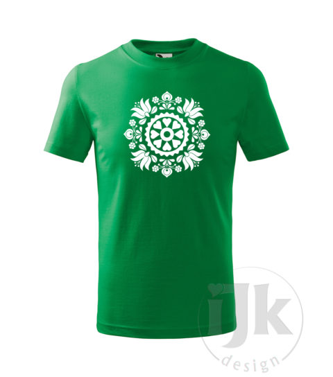 Detské tričko farba tmavá zelená s potlačou, s bielou hladkou fóliou, s folklórnym motívom z okolia Trnavy a s krátkym rukávom.