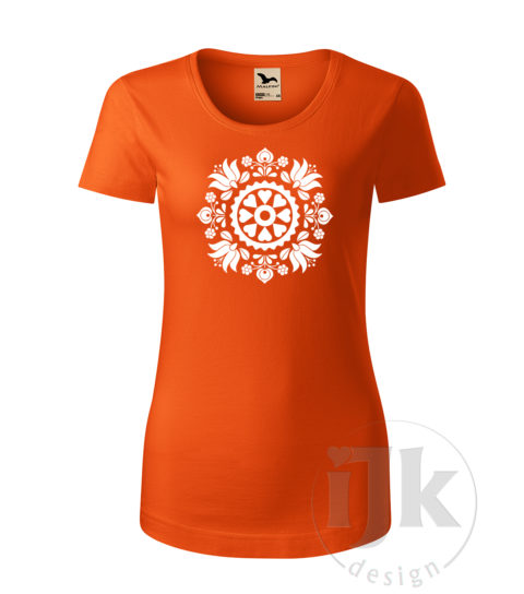 Dámske oranžové tričko s potlačou, s bielou hladkou fóliou, s folklórnym motívom z okolia Trnavy a s krátkym rukávom.