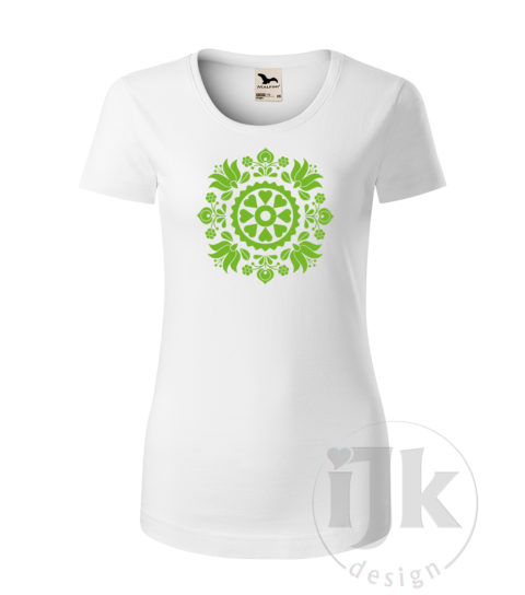 Dámske biele tričko s potlačou, s hladkou fóliou farba zelené jablko, s folklórnym motívom z okolia Trnavy a s krátkym rukávom.