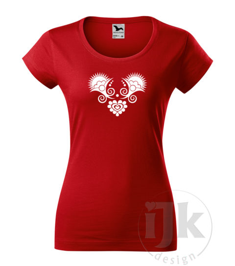 Dámske červené tričko s potlačou, s bielou hladkou fóliou, s folklórnym motívom z Vajnor a s krátkym rukávom.