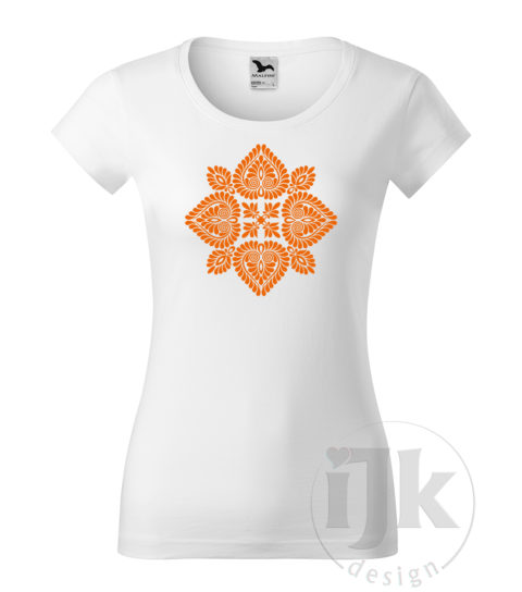 Dámske biele tričko s potlačou, s oranžovou hladkou fóliou, s folklórnym motívom z Čataja a s krátkym rukávom.