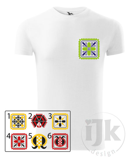 Pánske biele tričko s potlačou, s limetkovou a modrou hladkou fóliou, s folklórnym motívom zo Záriečia, s ľudovým vzorom zo Záriečia a s krátkym rukávom.