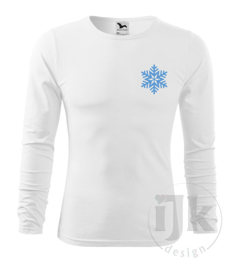 Pánske biele tričko s potlačou, s bledomodrou jemne perleťovou hladkou fóliou, s autorským zimným vzorom, motívom je jedna snehová vločka umiestnená vľavo hore a s dlhým rukávom.